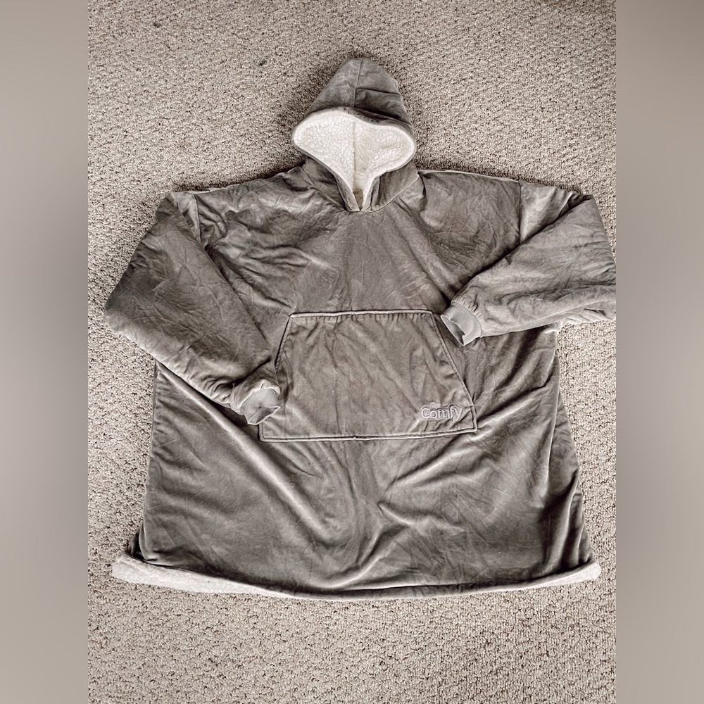 Grey Comfy (COMFY)